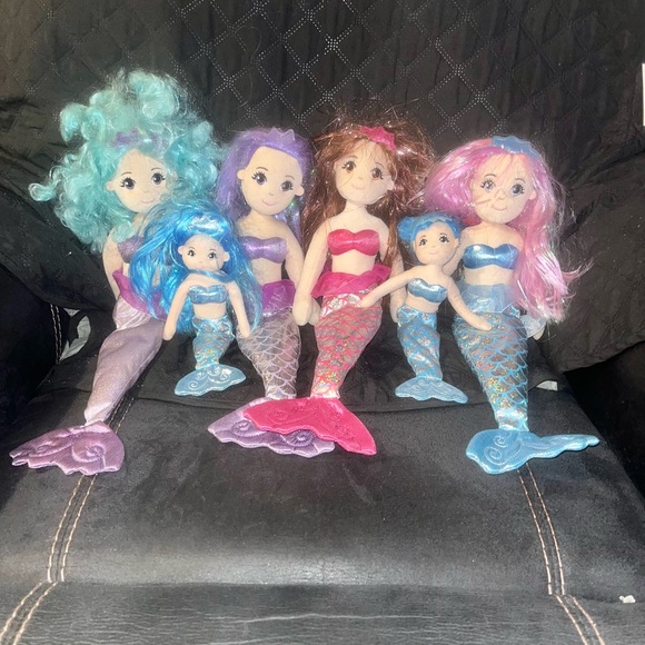 MERMAID Dolls by Aurora. Bundle includes 4 large & 2 smaller mermaids. Pre-owned - Picture 2 of 9
